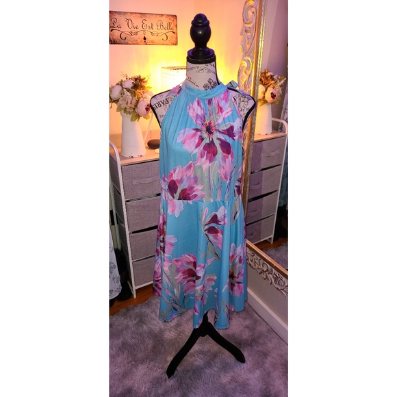 Dresses & Skirts - Paisley Blue Floral Halter Top Dress